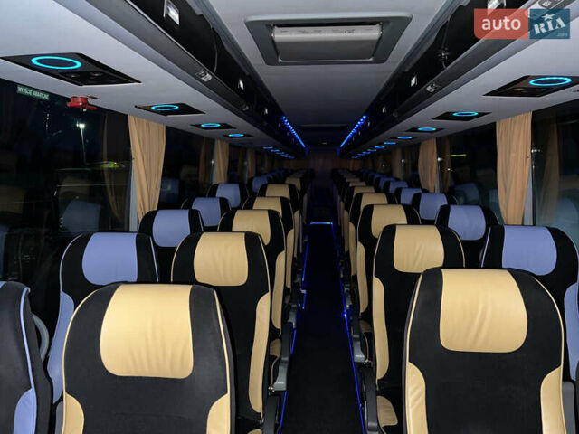 Зеленый Van Hool Астрон, объемом двигателя 12.9 л и пробегом 890 тыс. км за 205000 $, фото 67 на Automoto.ua