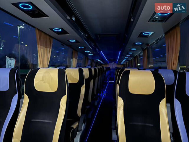Зеленый Van Hool Астрон, объемом двигателя 12.9 л и пробегом 890 тыс. км за 205000 $, фото 74 на Automoto.ua