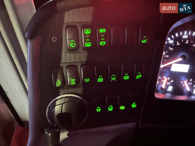 Зеленый Van Hool Астрон, объемом двигателя 12.9 л и пробегом 890 тыс. км за 205000 $, фото 42 на Automoto.ua
