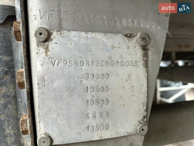 Серый Van Hool T300, объемом двигателя 0 л и пробегом 0 тыс. км за 35000 $, фото 5 на Automoto.ua