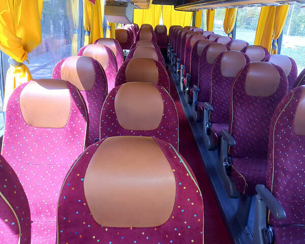 Білий Van Hool T915, об'ємом двигуна 12 л та пробігом 78 тис. км за 43999 $, фото 2 на Automoto.ua