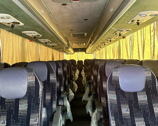 Бежевий Van Hool T915, об'ємом двигуна 12.9 л та пробігом 100 тис. км за 75000 $, фото 6 на Automoto.ua
