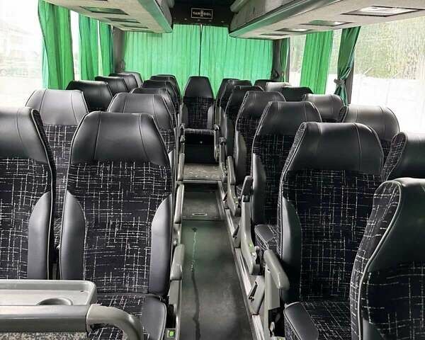 Черный Van Hool T915, объемом двигателя 11.97 л и пробегом 800 тыс. км за 19900 $, фото 16 на Automoto.ua