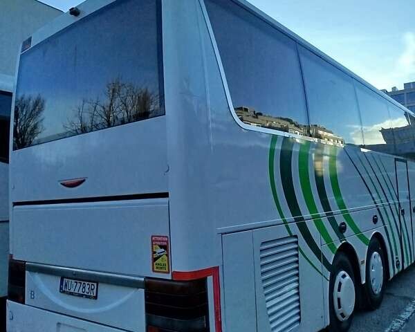Белый Van Hool T916 Акрон, объемом двигателя 12.8 л и пробегом 948 тыс. км за 40635 $, фото 3 на Automoto.ua