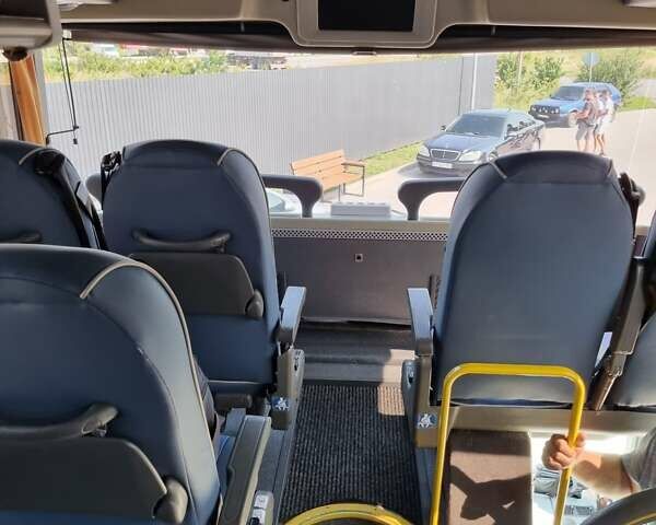 Белый Van Hool T917 Алтано, объемом двигателя 12.9 л и пробегом 904 тыс. км за 130060 $, фото 7 на Automoto.ua