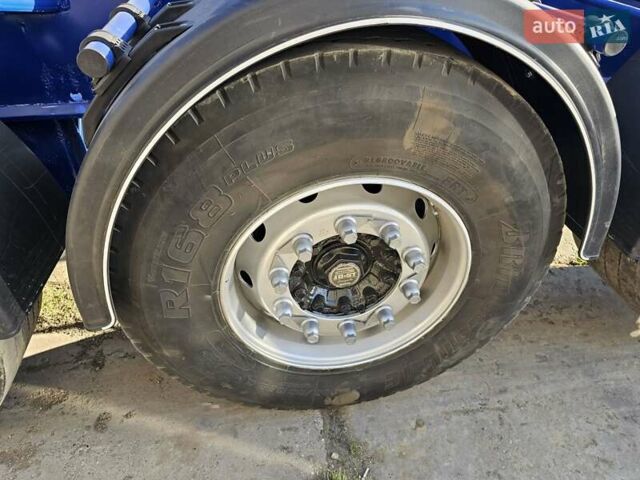 Синий Van Hool NV, объемом двигателя 0 л и пробегом 560 тыс. км за 12001 $, фото 5 на Automoto.ua