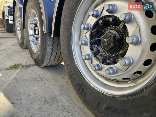 Синий Van Hool NV, объемом двигателя 0 л и пробегом 560 тыс. км за 12001 $, фото 8 на Automoto.ua