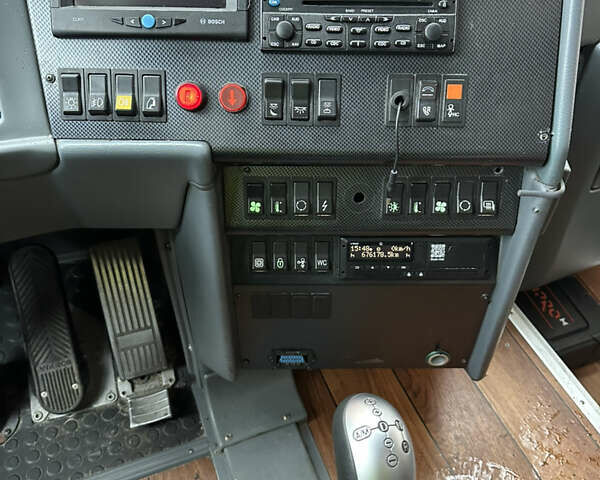Белый Van Hool T916 Alicron, объемом двигателя 10.52 л и пробегом 676 тыс. км за 114674 $, фото 11 на Automoto.ua