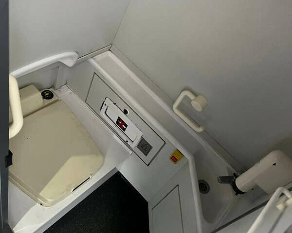 Синій Van Hool T916 Alicron, об'ємом двигуна 0 л та пробігом 900 тис. км за 34900 $, фото 24 на Automoto.ua