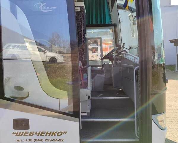 Белый Van Hool T916 Astron, объемом двигателя 12.9 л и пробегом 709 тыс. км за 191716 $, фото 1 на Automoto.ua