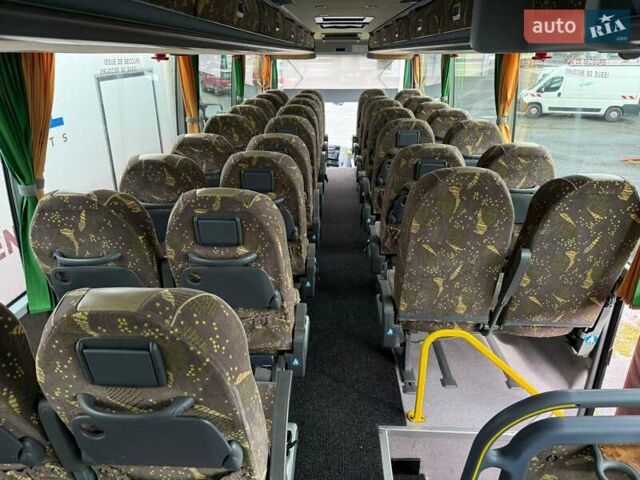 Червоний Van Hool T916 Astron, об'ємом двигуна 12.4 л та пробігом 600 тис. км за 105112 $, фото 2 на Automoto.ua