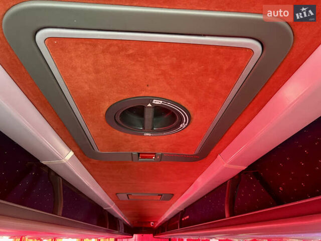 Серый Van Hool T916 Astron, объемом двигателя 11 л и пробегом 963 тыс. км за 45000 $, фото 2 на Automoto.ua