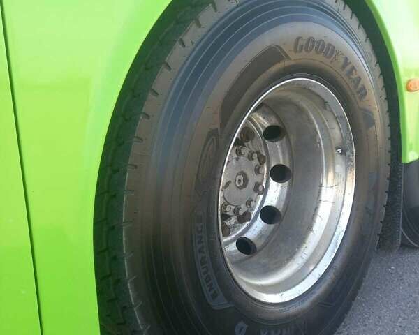 Желтый Van Hool T917 Astron, объемом двигателя 12.9 л и пробегом 970 тыс. км за 165981 $, фото 27 на Automoto.ua