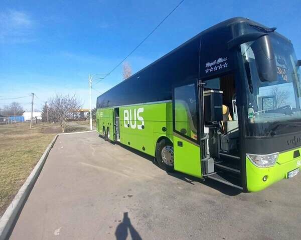 Желтый Van Hool T917 Astron, объемом двигателя 12.9 л и пробегом 944 тыс. км за 184019 $, фото 9 на Automoto.ua
