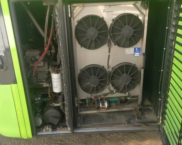 Желтый Van Hool T917 Astron, объемом двигателя 12.9 л и пробегом 944 тыс. км за 184019 $, фото 22 на Automoto.ua