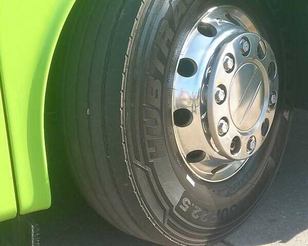 Желтый Van Hool T917 Astron, объемом двигателя 12.9 л и пробегом 970 тыс. км за 165981 $, фото 23 на Automoto.ua