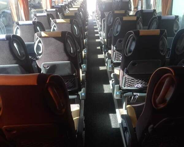 Желтый Van Hool T917 Astron, объемом двигателя 12.9 л и пробегом 970 тыс. км за 165981 $, фото 16 на Automoto.ua