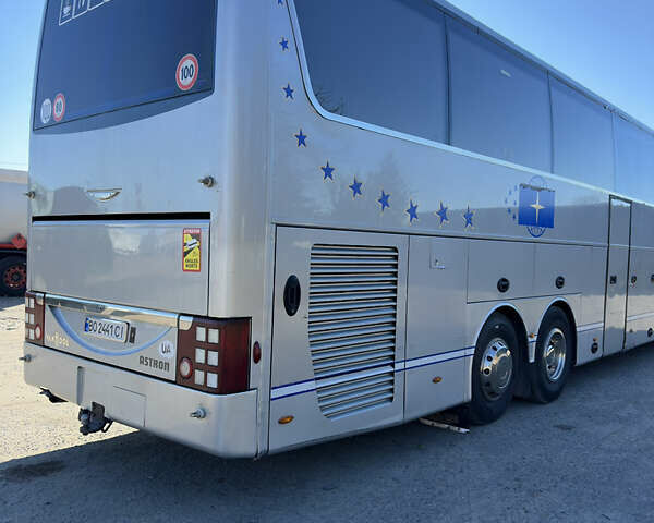 Van Hool T917 Astron 2009 у Дубно на Automoto.ua Сірий Van Hool T917 Astron, об'ємом двигуна 0 л та пробігом 950 тис. км за 110912 $, фото 8 на Automoto.ua