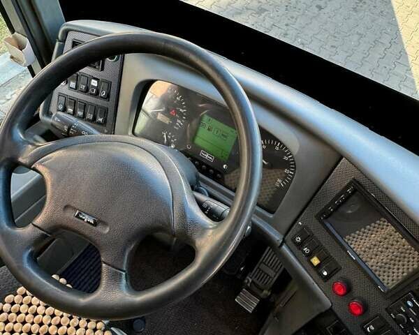 Синий Van Hool T917 Astron, объемом двигателя 12.9 л и пробегом 150 тыс. км за 87486 $, фото 9 на Automoto.ua