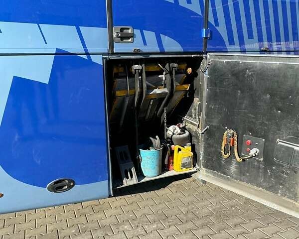 Синий Van Hool T917 Astron, объемом двигателя 12.9 л и пробегом 150 тыс. км за 87486 $, фото 7 на Automoto.ua