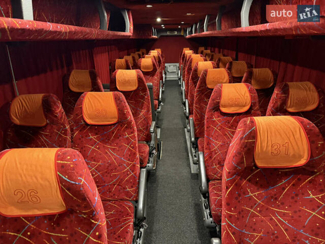 Красный Van Hool TD 927 SD3, объемом двигателя 12.82 л и пробегом 880 тыс. км за 60000 $, фото 11 на Automoto.ua