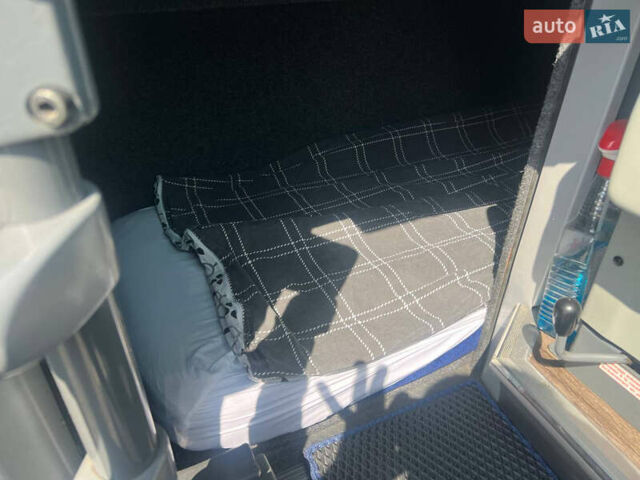 Білий Van Hool TX15, об'ємом двигуна 12.9 л та пробігом 650 тис. км за 150000 $, фото 12 на Automoto.ua