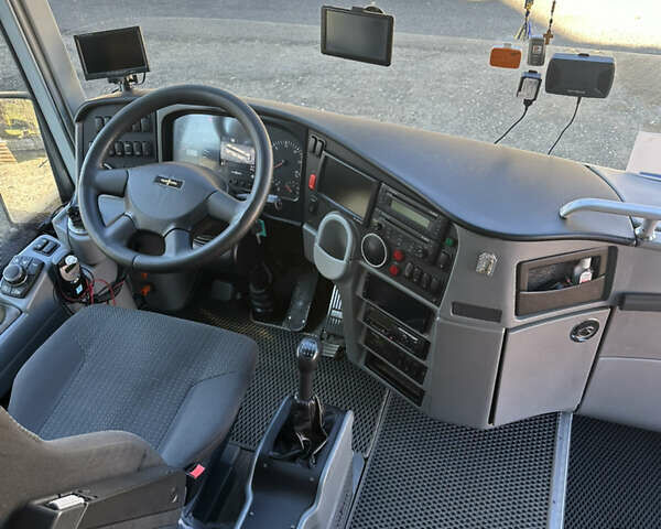 Серый Van Hool TX16 Alicron, объемом двигателя 12.9 л и пробегом 10 тыс. км за 140000 $, фото 13 на Automoto.ua