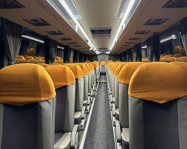 Серый Van Hool TX16 Alicron, объемом двигателя 12.9 л и пробегом 10 тыс. км за 140000 $, фото 10 на Automoto.ua