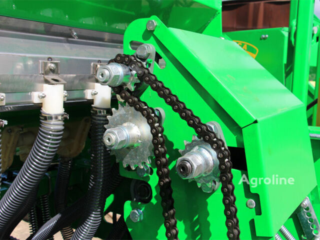 Зеленый Велес-Агро Другая, объемом двигателя 0 л и пробегом 0 тыс. км за 947849 $, фото 4 на Automoto.ua