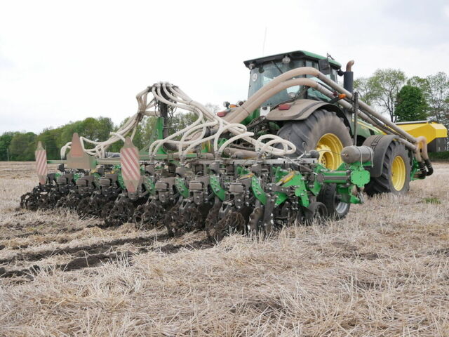 Зеленый Велес-Агро Другая, объемом двигателя 0 л и пробегом 0 тыс. км за 2126693 $, фото 3 на Automoto.ua