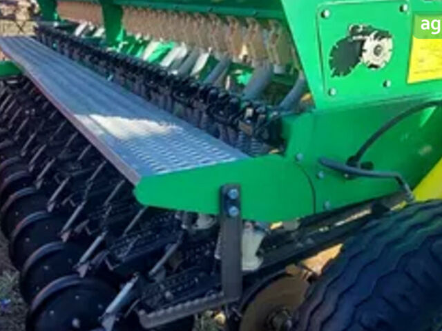 Велес-Агро Ника-4, объемом двигателя 0 л и пробегом 0 тыс. км за 13000 $, фото 3 на Automoto.ua