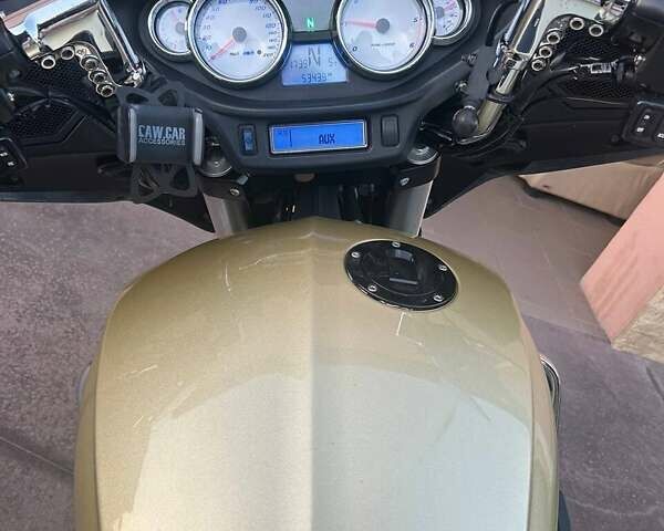 Желтый Виктори Кросс Кантри, объемом двигателя 1.73 л и пробегом 53 тыс. км за 9500 $, фото 1 на Automoto.ua