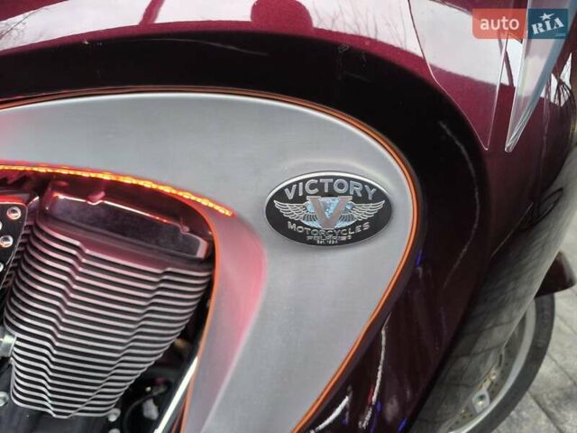 Красный Виктори Визион Тур, объемом двигателя 1.73 л и пробегом 27 тыс. км за 12700 $, фото 11 на Automoto.ua