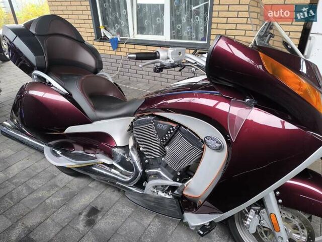 Красный Виктори Визион Тур, объемом двигателя 1.73 л и пробегом 27 тыс. км за 12700 $, фото 21 на Automoto.ua