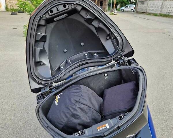 Синий Виктори Визион Тур, объемом двигателя 1.73 л и пробегом 17 тыс. км за 12500 $, фото 13 на Automoto.ua