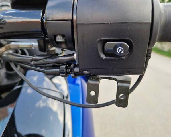 Синий Виктори Визион Тур, объемом двигателя 1.73 л и пробегом 17 тыс. км за 12500 $, фото 3 на Automoto.ua