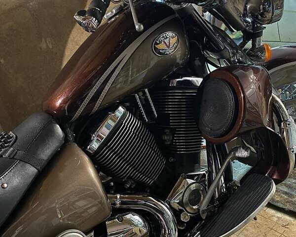 Коричневый Виктори Motorcycles, объемом двигателя 1.51 л и пробегом 65 тыс. км за 8000 $, фото 8 на Automoto.ua