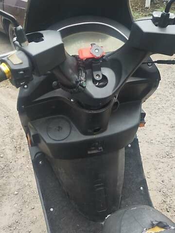 Сірий Вайпер Ф1, об'ємом двигуна 0.5 л та пробігом 60 тис. км за 8000 $, фото 2 на Automoto.ua