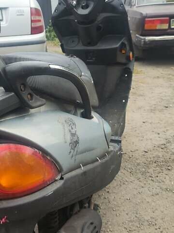 Сірий Вайпер Ф1, об'ємом двигуна 0.5 л та пробігом 60 тис. км за 8000 $, фото 4 на Automoto.ua