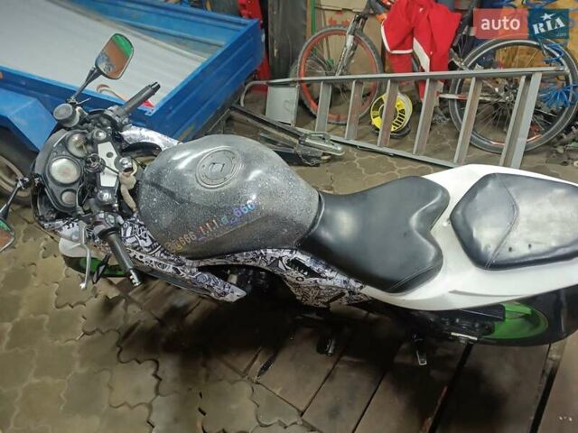 Белый Вайпер Ф2, объемом двигателя 0 л и пробегом 2 тыс. км за 1800 $, фото 2 на Automoto.ua