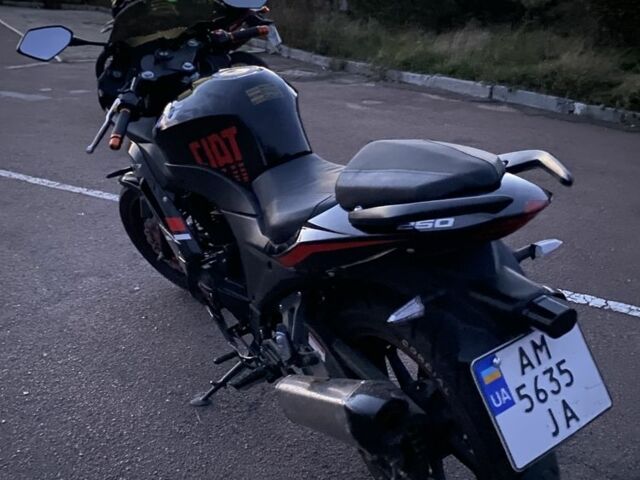 Вайпер Ф2, объемом двигателя 0.22 л и пробегом 0 тыс. км за 1092 $, фото 2 на Automoto.ua