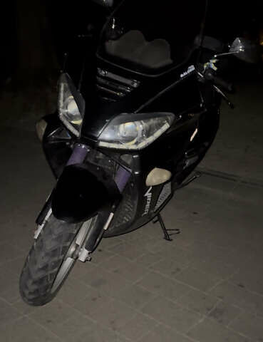 Черный Вайпер Торнадо, объемом двигателя 2.5 л и пробегом 20 тыс. км за 850 $, фото 4 на Automoto.ua