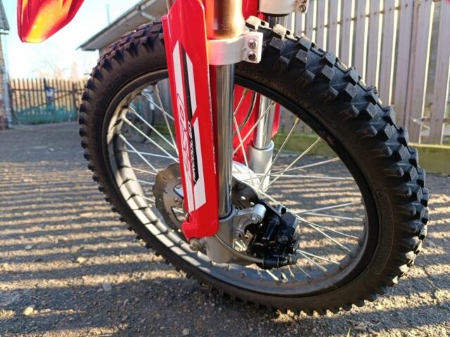 Вайпер Інша, об'ємом двигуна 0.25 л та пробігом 0 тис. км за 1050 $, фото 3 на Automoto.ua