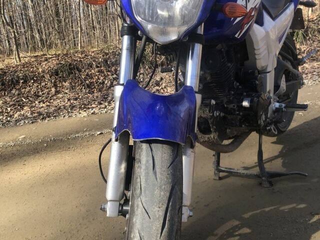 Вайпер Другая 2014 в Сторожинце на Automoto.ua Вайпер Другая, объемом двигателя 0.2 л и пробегом 0 тыс. км за 900 $, фото 1 на Automoto.ua