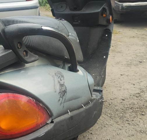 Вайпер Другая 2002 в Днепре (Днепропетровске) на Automoto.ua Вайпер Другая, объемом двигателя 50 л и пробегом 0 тыс. км за 228 $, фото 4 на Automoto.ua