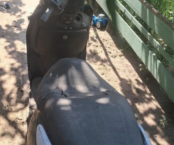 Вайпер Другая 2008 в Корюковке на Automoto.ua Вайпер Другая, объемом двигателя 50 л и пробегом 0 тыс. км за 169 $, фото 3 на Automoto.ua