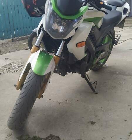 Вайпер V 250-R1 NK 2014 в Теребовле на Automoto.ua Белый Вайпер V 250-R1 NK, объемом двигателя 0.25 л и пробегом 15 тыс. км за 950 $, фото 12 на Automoto.ua