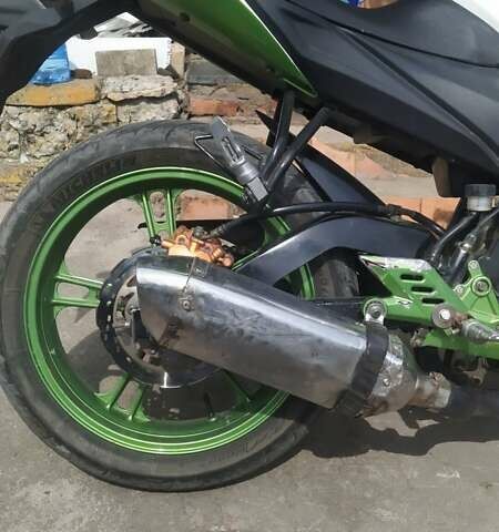 Вайпер V 250-R1 NK 2014 в Теребовле на Automoto.ua Белый Вайпер V 250-R1 NK, объемом двигателя 0.25 л и пробегом 15 тыс. км за 950 $, фото 10 на Automoto.ua