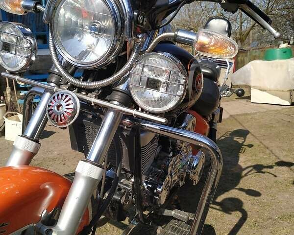 Оранжевый Вайпер V 250C, объемом двигателя 0 л и пробегом 890 тыс. км за 2000 $, фото 1 на Automoto.ua