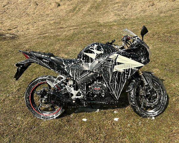 Черный Вайпер V 250CR, объемом двигателя 0 л и пробегом 7 тыс. км за 865 $, фото 3 на Automoto.ua
